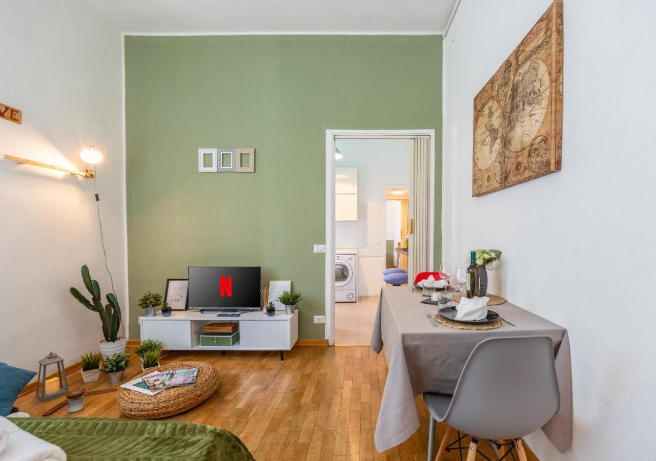 Apartament Milanese Elegance - 15 Minutes Duomo Zewnętrze zdjęcie